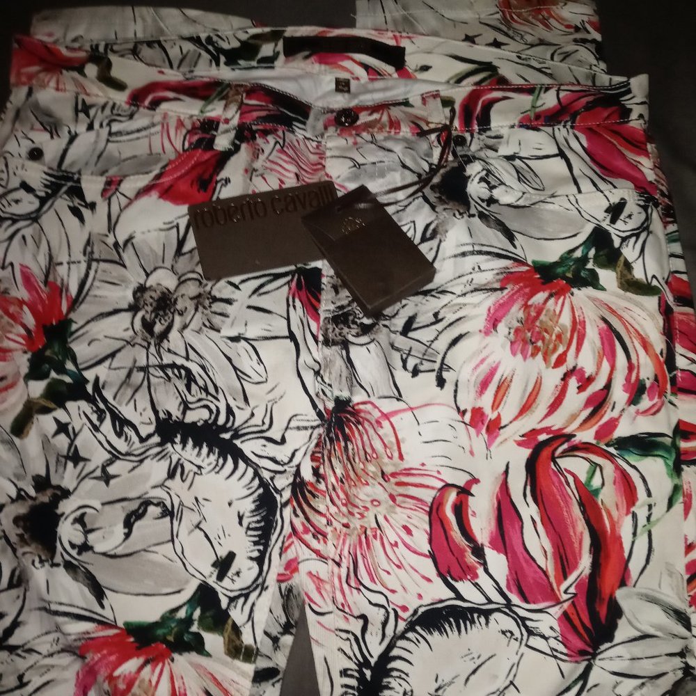 Robert Cavaill Slim Straight Jeans